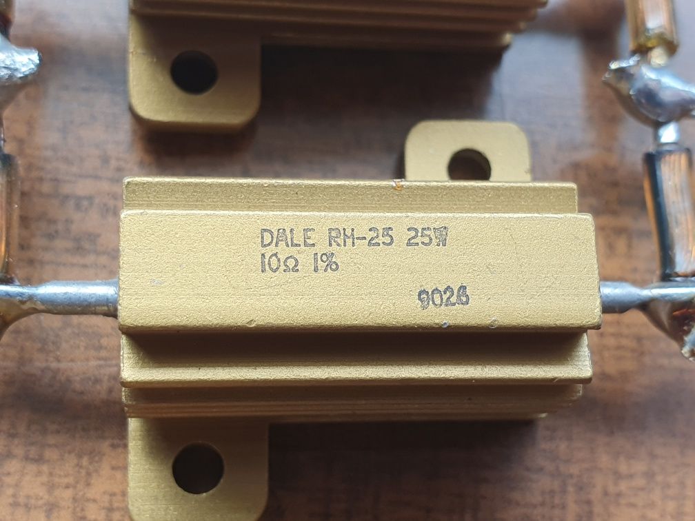 Rezystory mocy Dale 25W 10 Ohm 4szt okazja