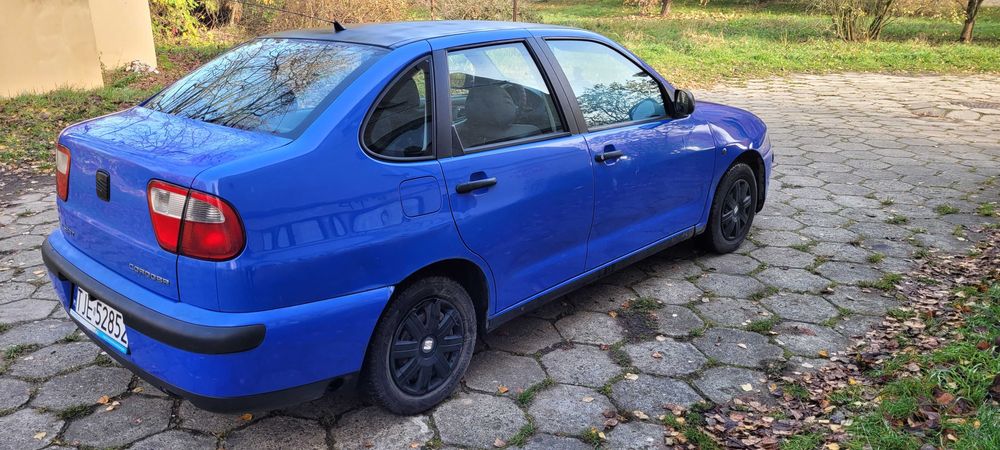 2000 SEAT CORDOBA 1.6 Dupowóz na dojazdy