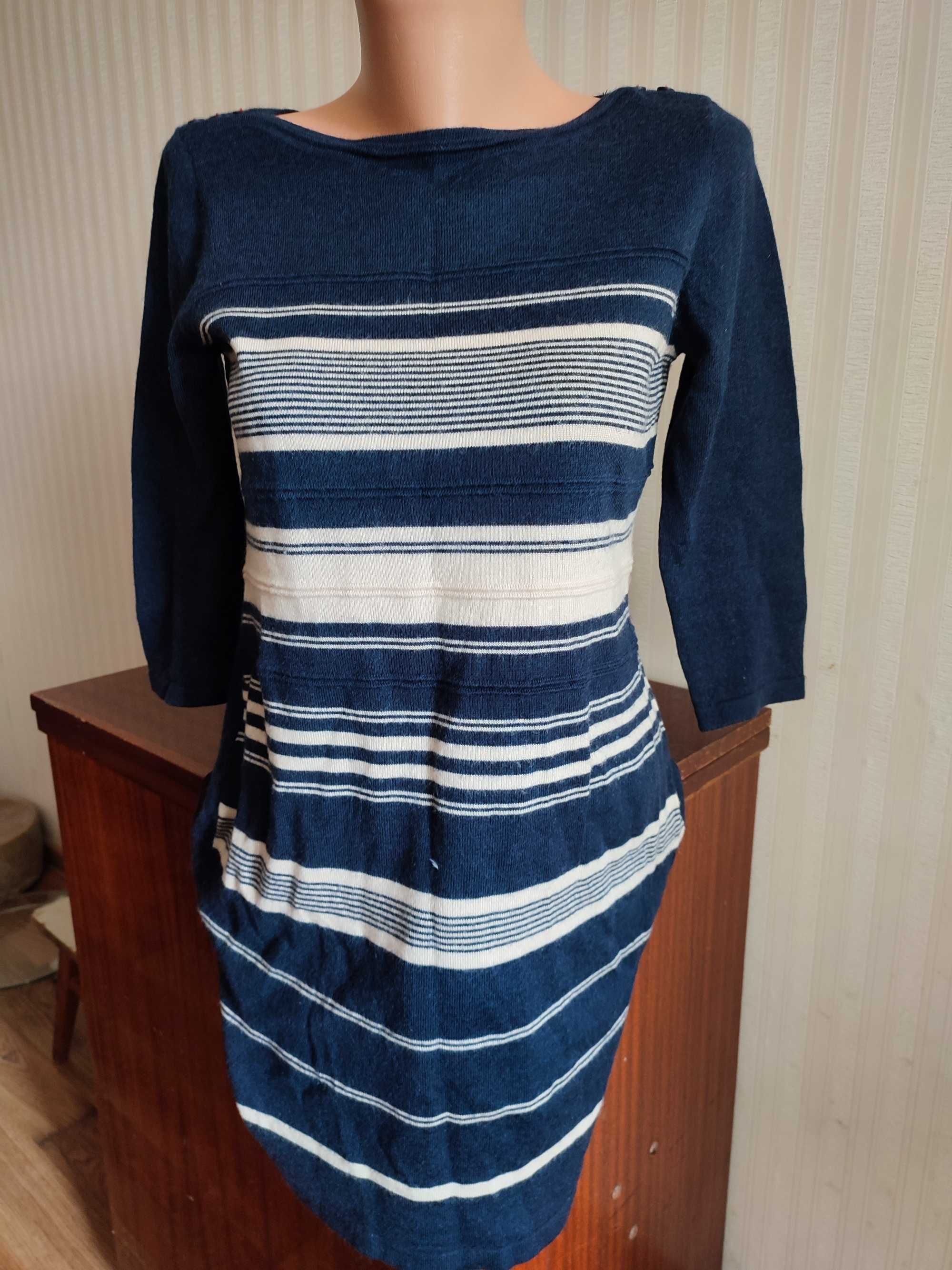 Продам платья разные 44-46р