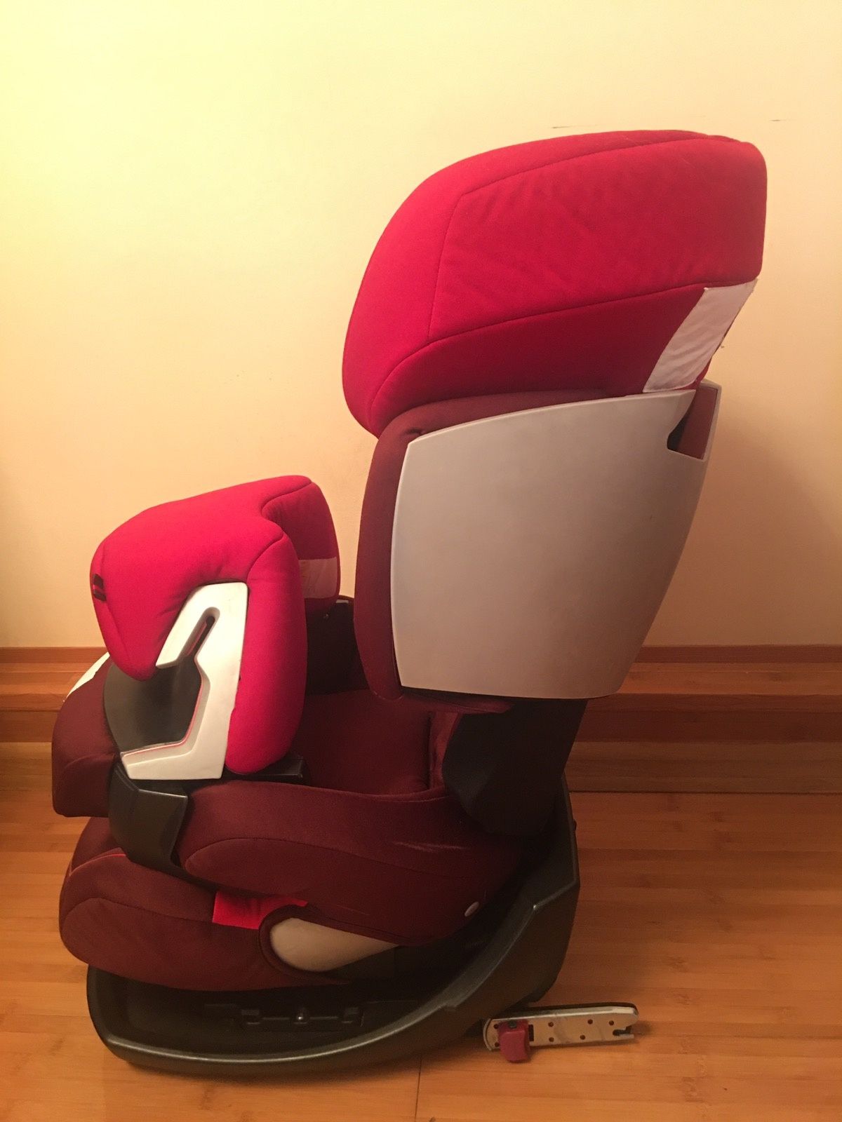 Автокрісло Cybex Solution X-Fix