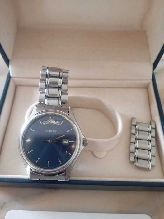 relógio raro e muito antigo marca Carl Bucherer.