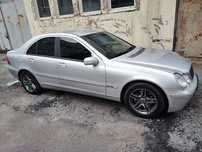Mercedes-Benz w203