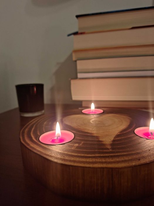 Świecznik deska z motywem serca