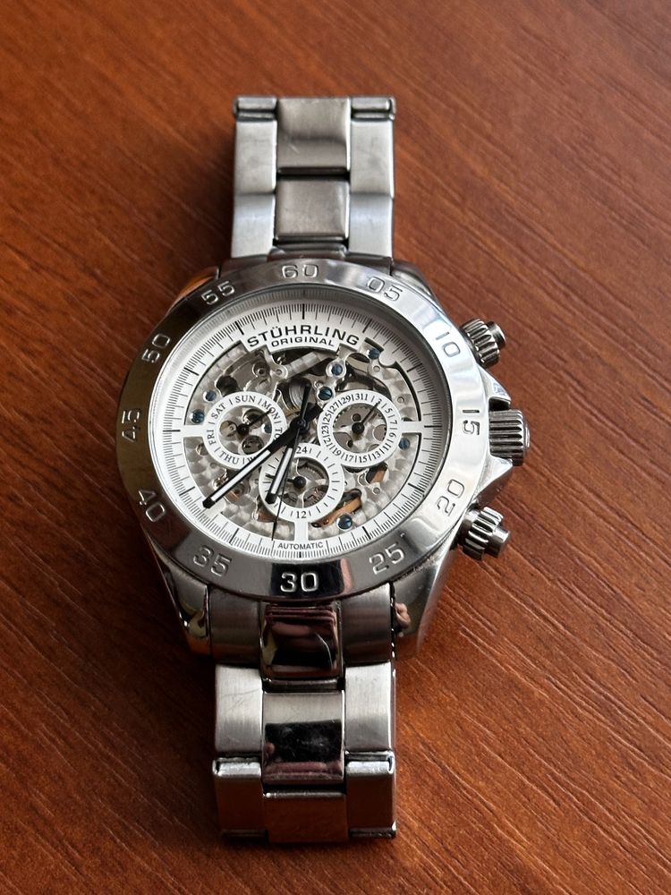 Продам Stuhrling Original 487.01