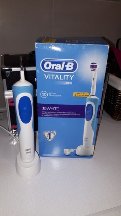 Зубна щітка Oral-B
