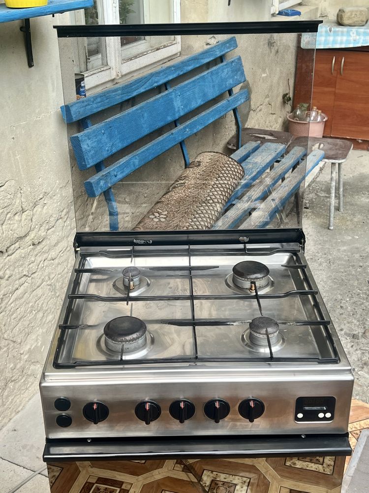 Продам газову плиту  Bosch HSW 185 APL-f500 з електродуховкою
