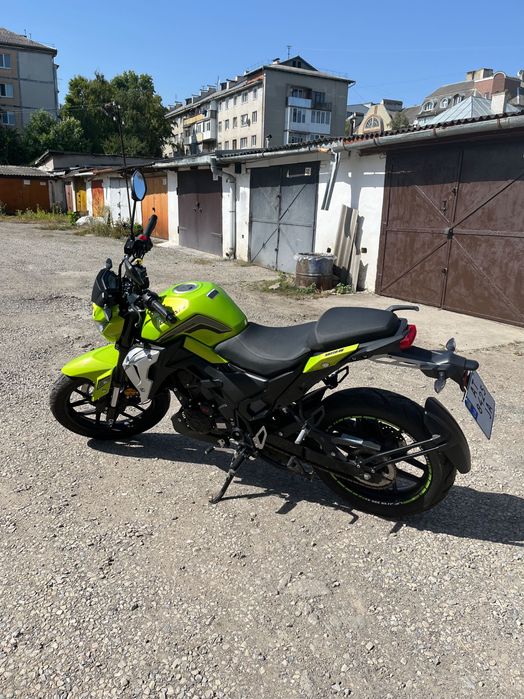 Продаю мотоцикл Lifan SR220 4V