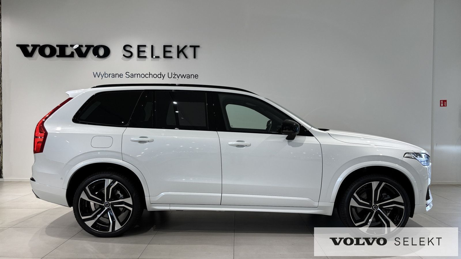 Volvo XC 90 T8 AWD Ultimate Dark 7os Plug-In VolvoCarPlichtaGdynia FV23