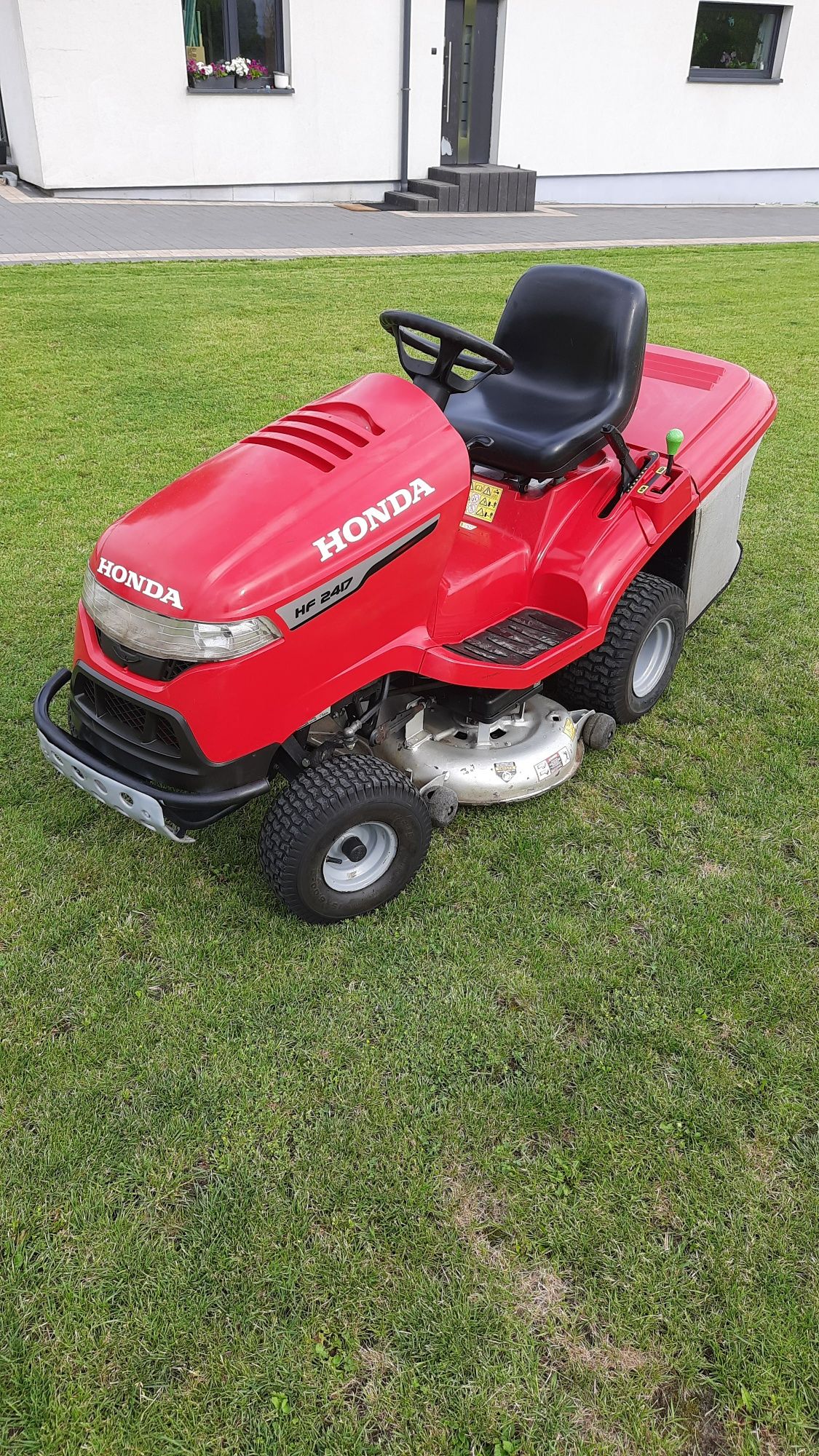 Traktor HONDA HF 2417 HME hydrostat DEALER HONDA kosiarka traktorek