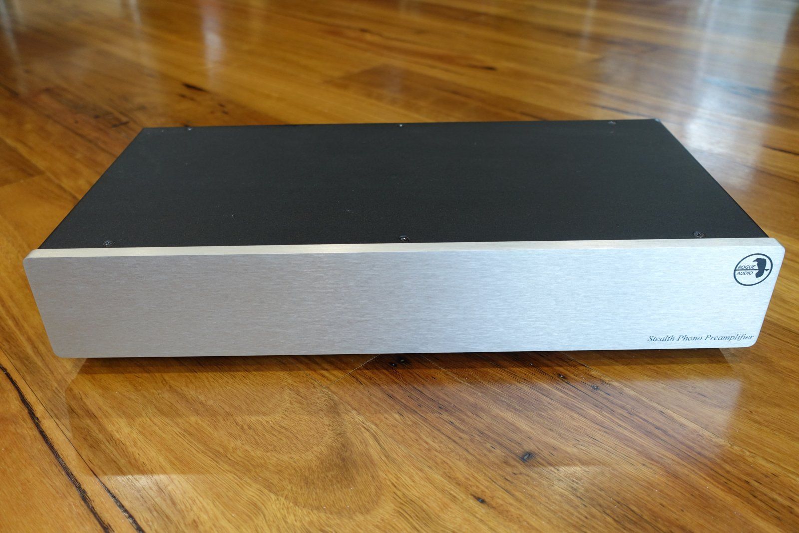 ROGUE AUDIO STEALTH ( USA)  Pré Amplificador Phono High End