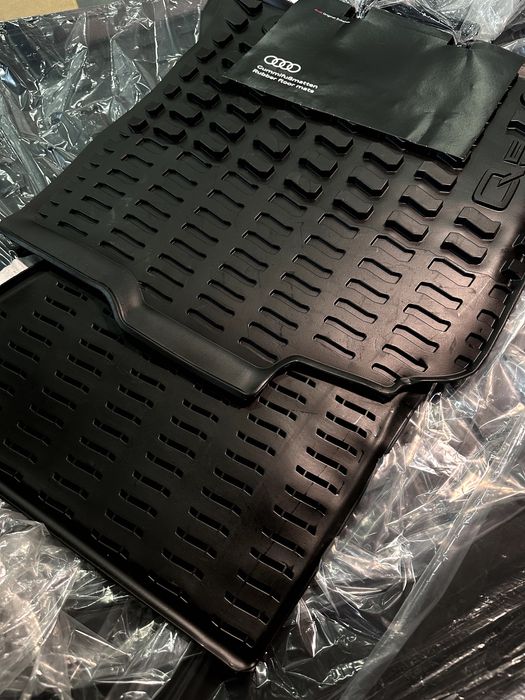 Оригінальні килимки в салон Audi Q7 Q8 Q5 A4 A6 A7 A3