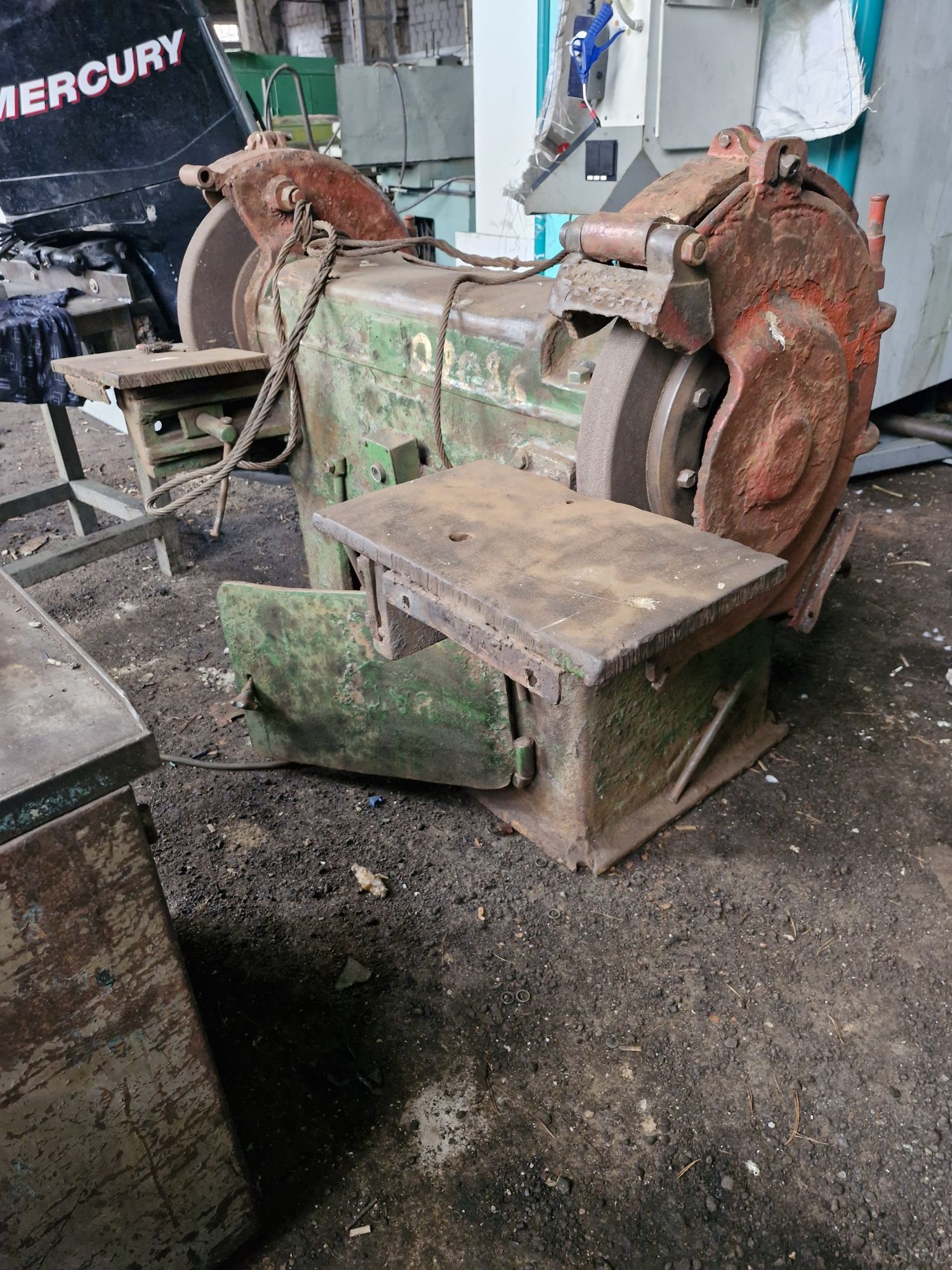 3м636 станок обдирочно шлифовальный (точило  диам 600)