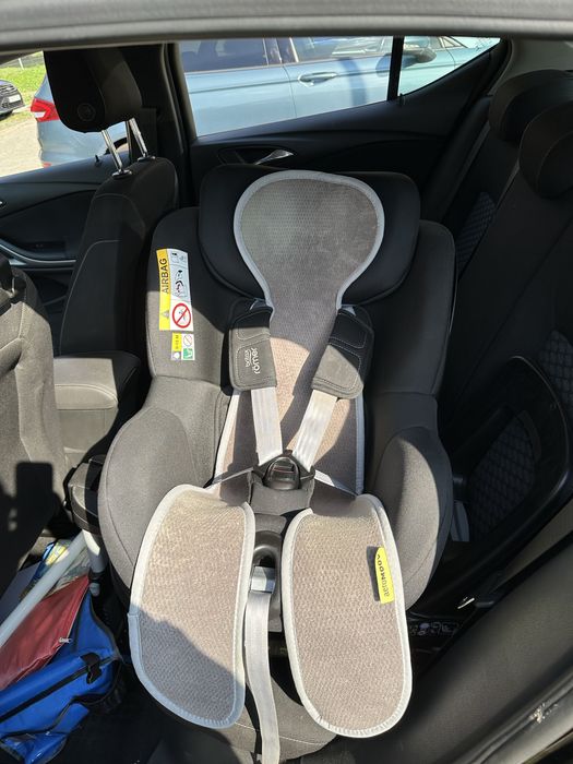 Britax Romer dualfix m i-size czarny