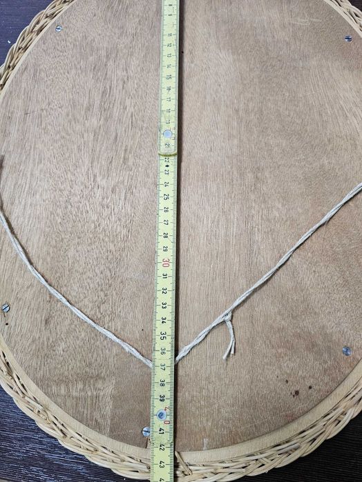 Zestaw vintage – lustro i dwa kinkiety z rattanu i drewna