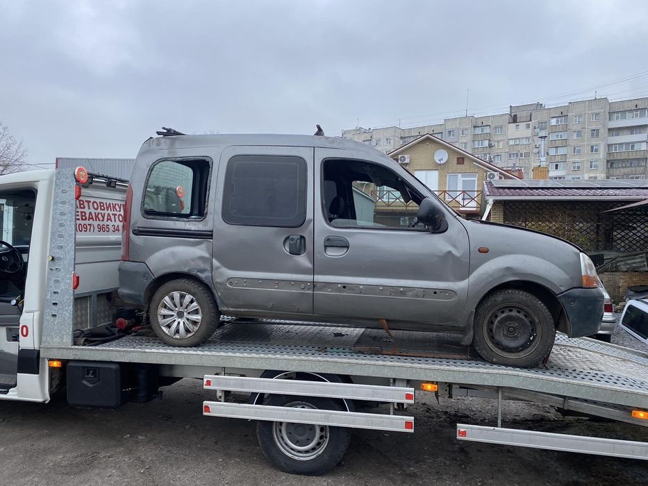 Продам Рено Кенго 2000г/в 1,4 газ-бенз.на ходу 1050 $