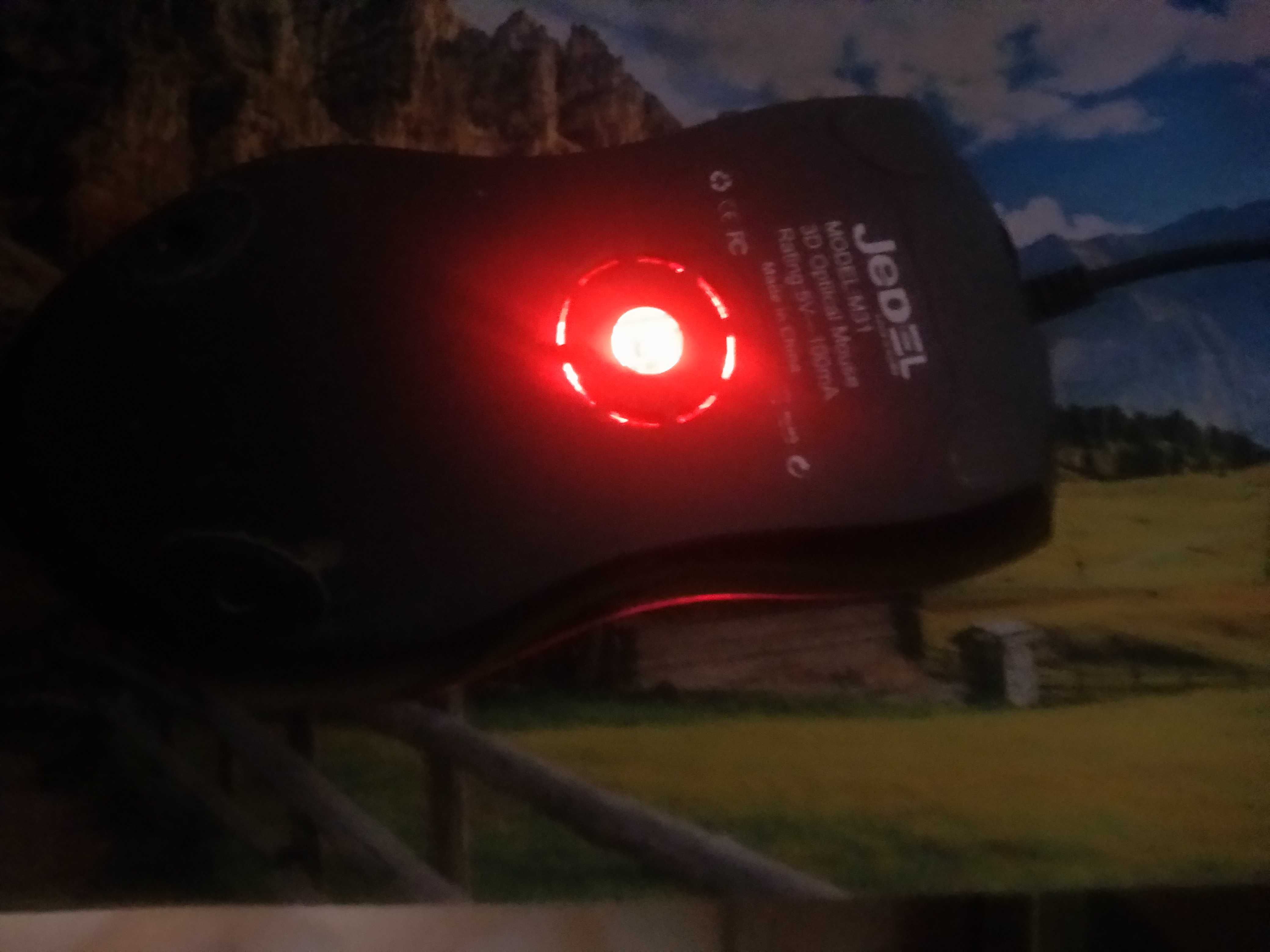 Мышь  проводная с подсветкой Jedel M31