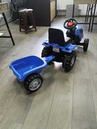 Детский трактор на педалях с прицепом