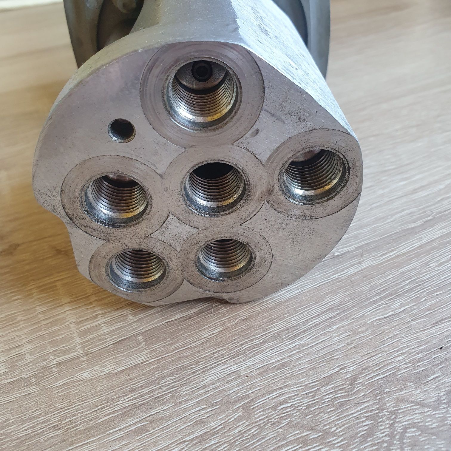 Joystick lewy do jcb 8060 rexroth - do regeneracji