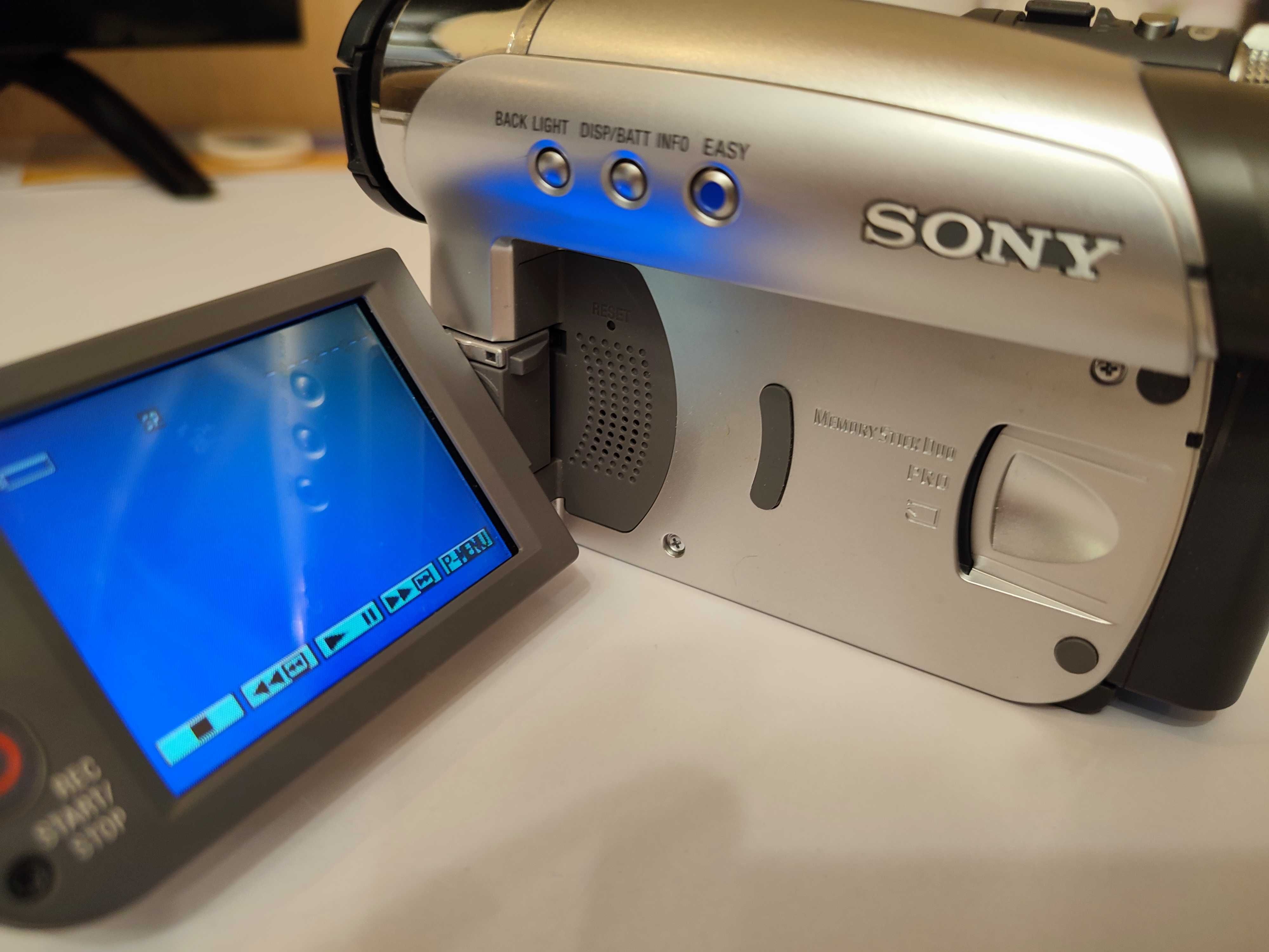 Відеокамера Sony DCR-HC36E ideal