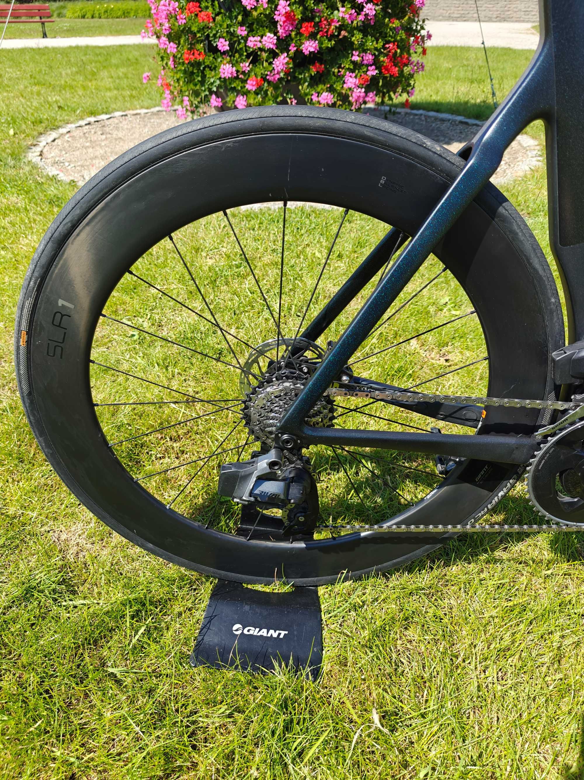 GIANT PROPEL Advanced Pro 1 z 2022 (Starry Night) AERO pomiar mocy (L)