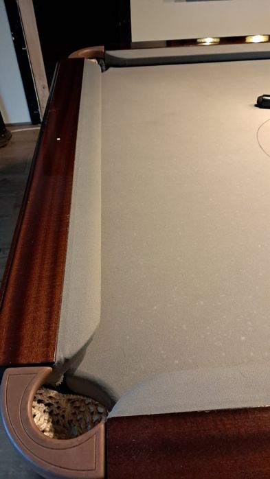 Bilhar usado mas impecável