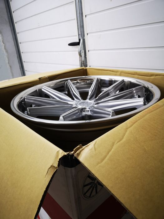 Felgi Concaver CVR8 20" 5x120 5x112 BMW rant nierdzewny