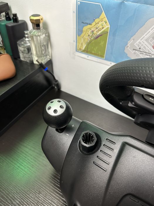 Ігровий руль Logitech Driving Force GT — чудовий стан!