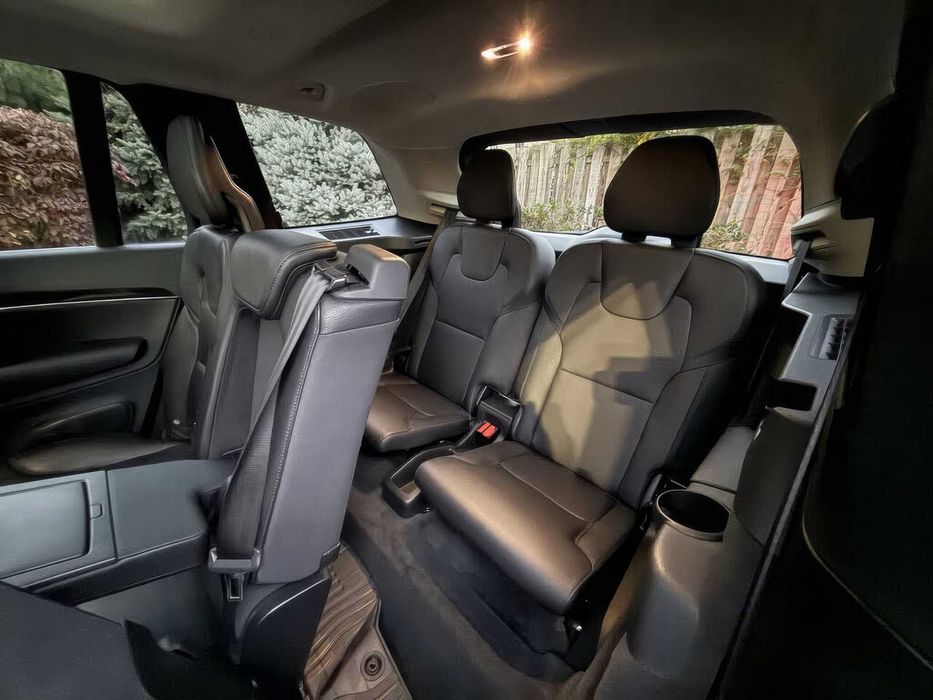 Volvo XC90 T6 Momentum      2018