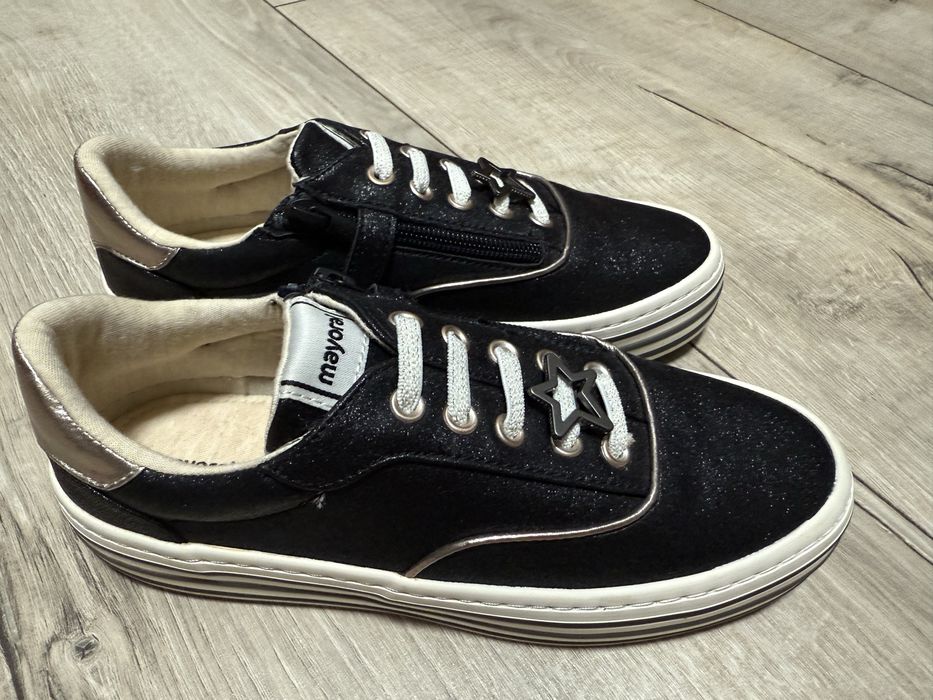 Кеди шкіряна Mayoral 36р