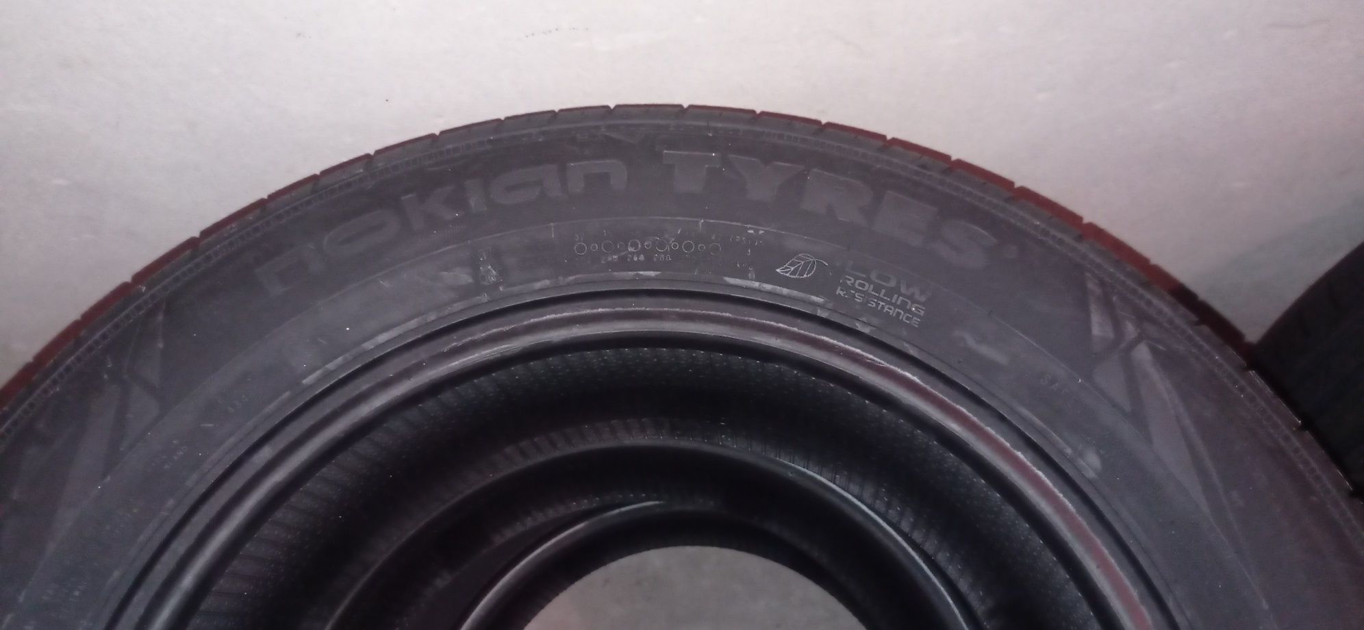Opony letnie 15" - Nokian 195/60 R 15 nowe