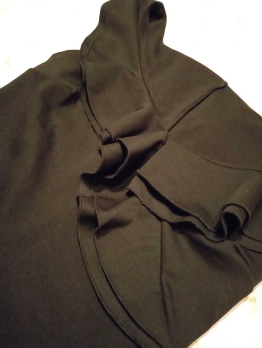 Czarne eleganckie body