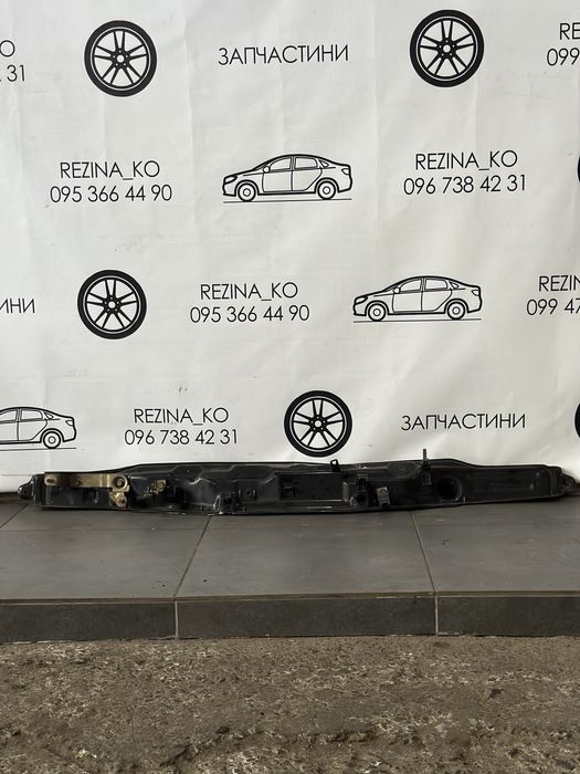 Верхня панель радіаторів Mitsubishi L200 2.5 D-ID 4D56U 2006-2014 р.