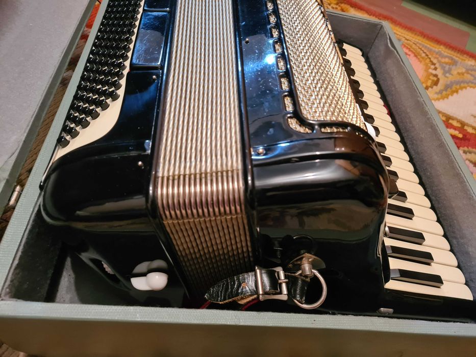 Аккордеон HORCH Superior