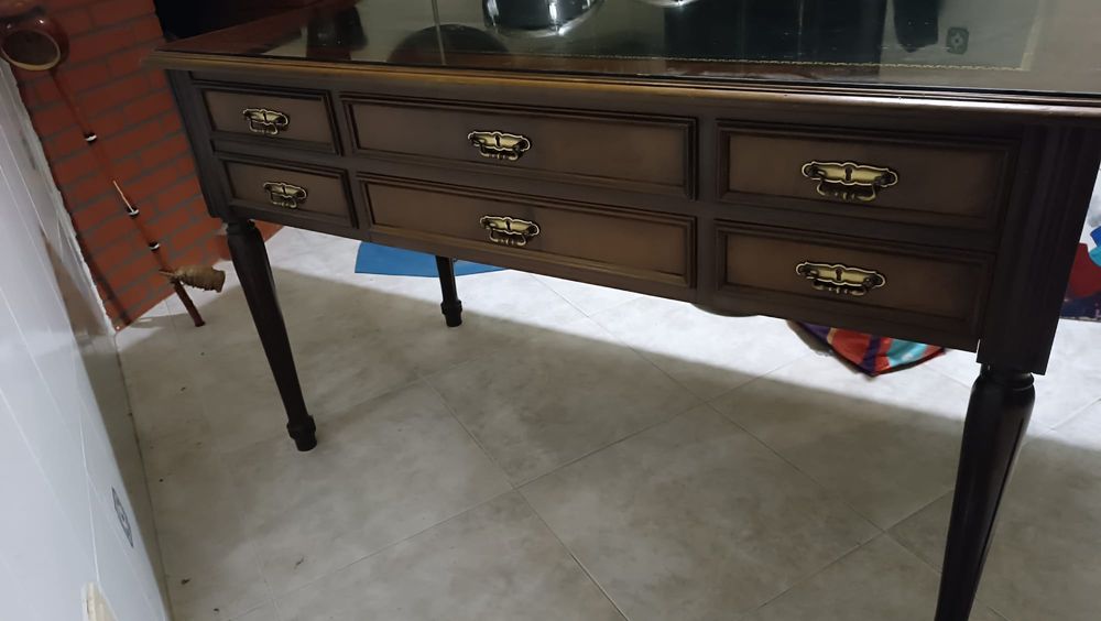 Conjunto escritório clássico