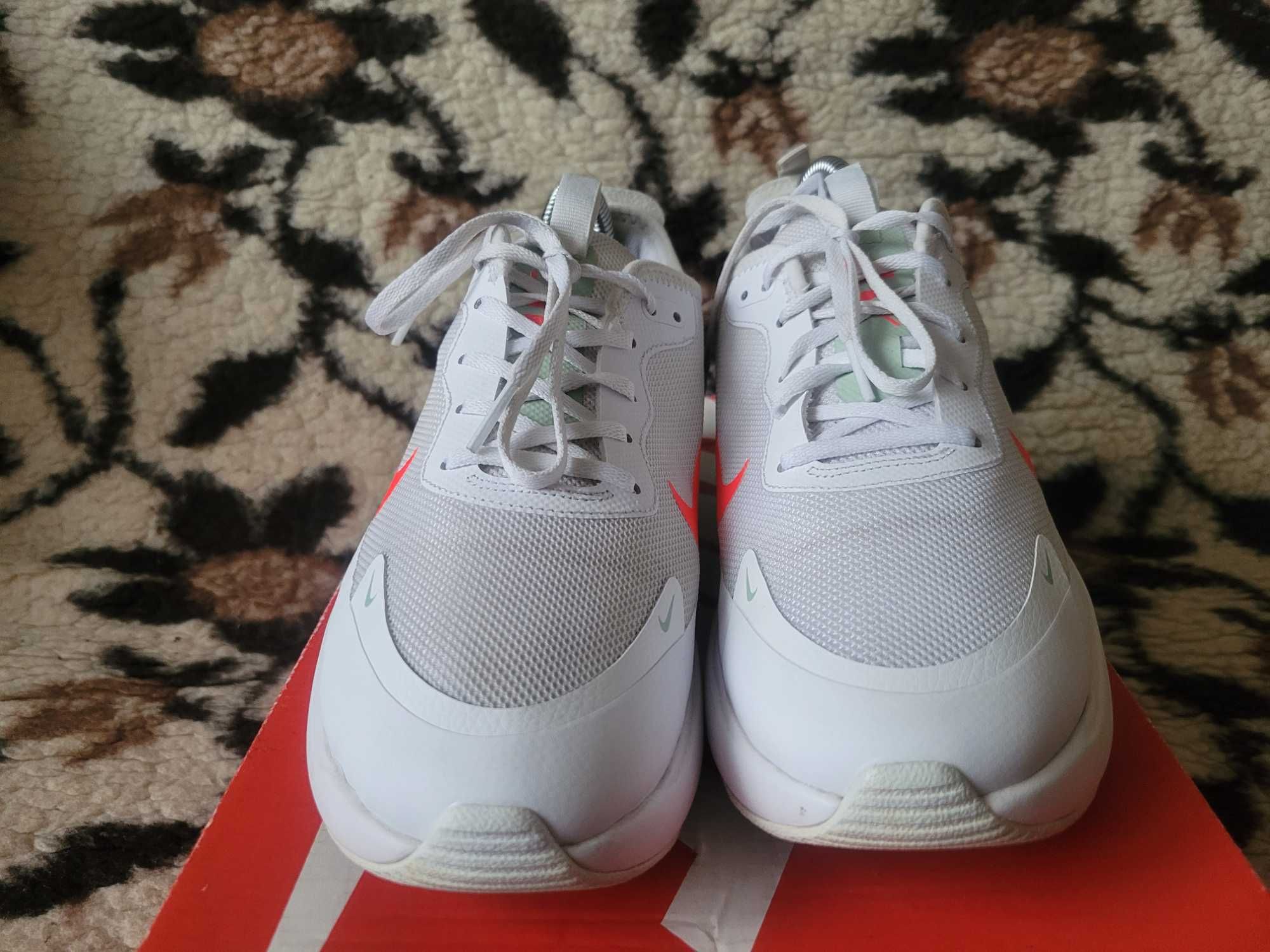 Mega sportowe buty Nike Air Max Dia SE r.40
