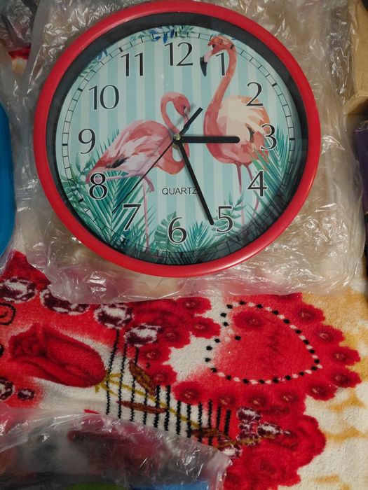 Настінний годинник