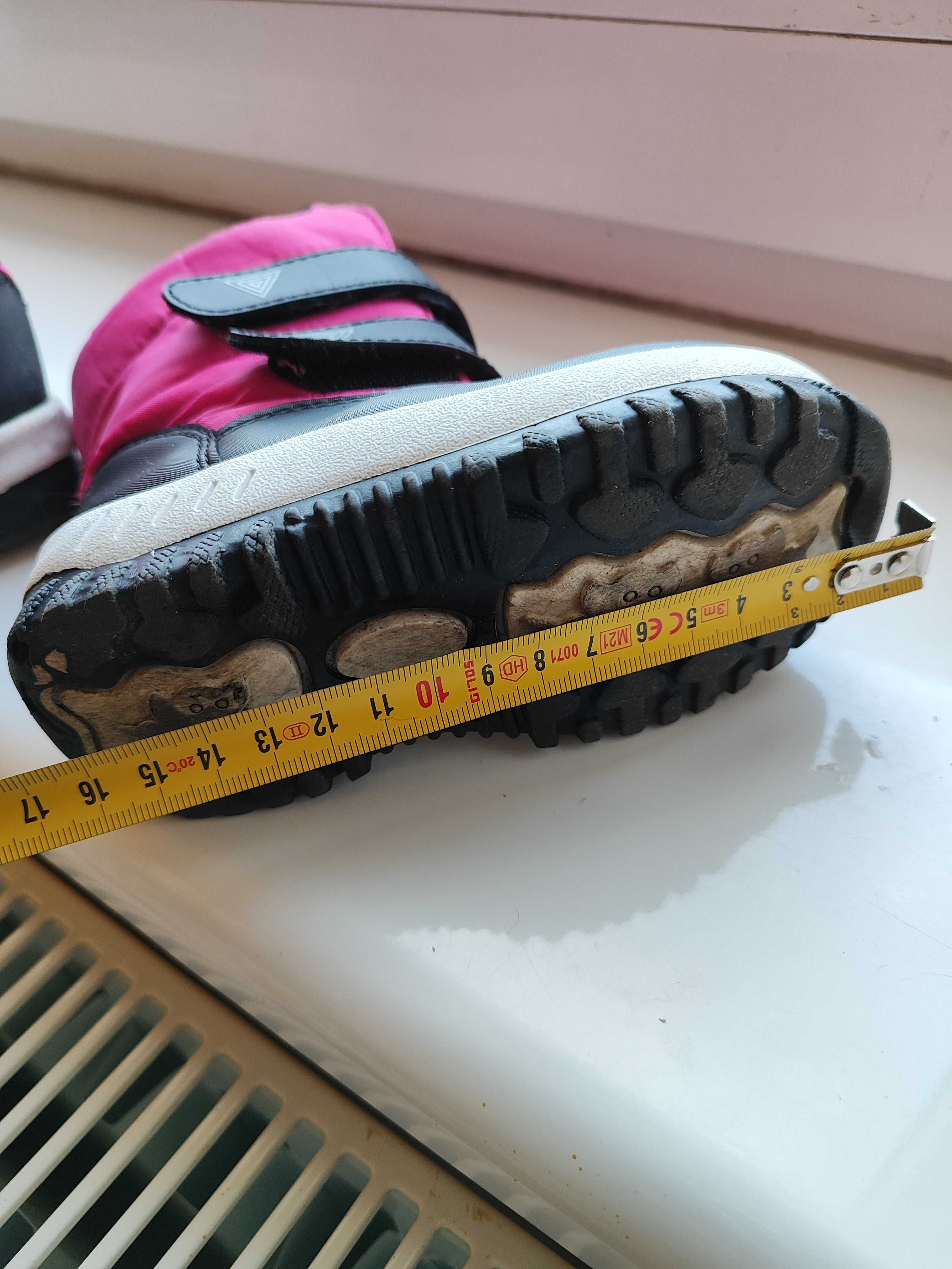 Buty zimowe śniegowce dziecięce Sinsay 24
