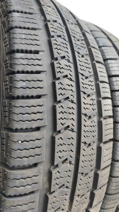 Opony Zimowe 205/75/16C Nexen 6szt 7mm 2023r