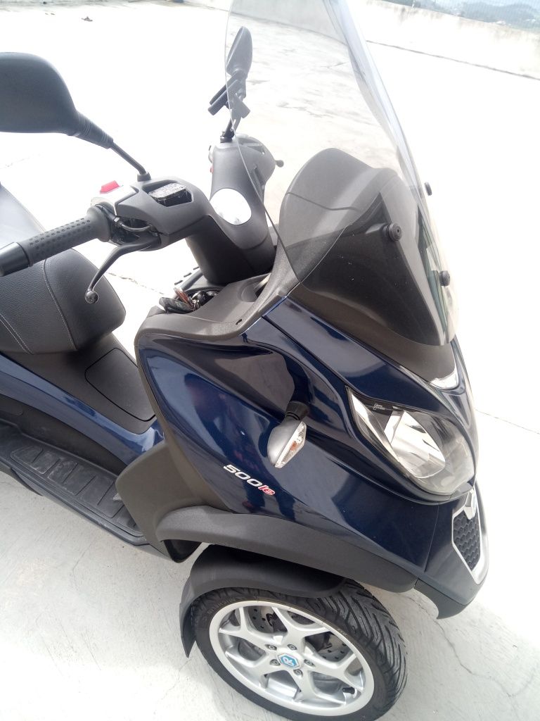 Piaggio MP3 500LT