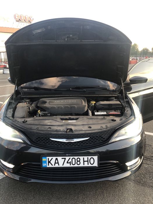 Chrysler 200 хамеліон синій