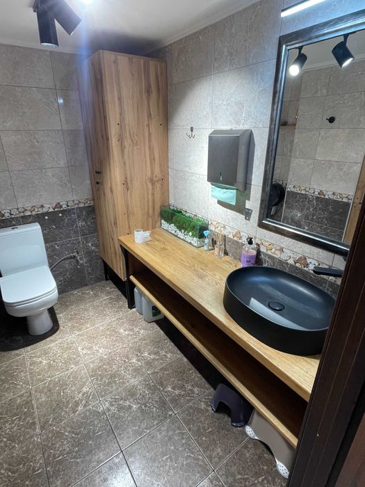 Продається під Клініку,Ресторан,ФАСАД, Євроремонт, 850 $ за квм