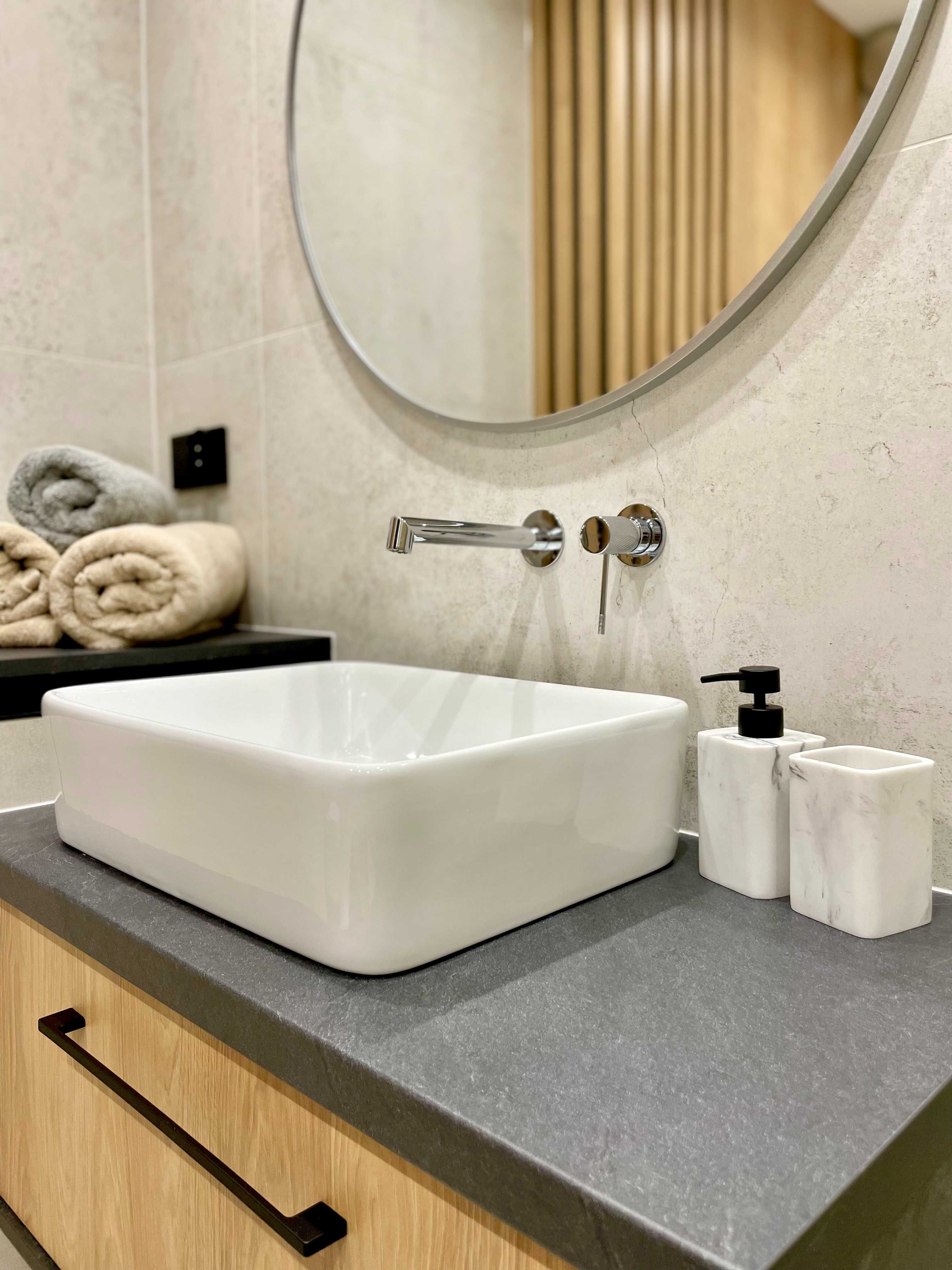 Apartament Bajeczny z bajecznym widokiem na jezioro Drwęckie