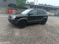 Hyundai Tucson 2,0 4x4 skóry klima hak super stan.Polecam.