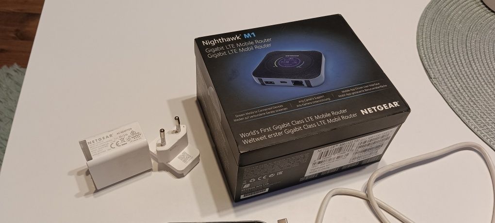 Mobilny router 4g netgear nighthawk m1. komplet. Tanio.