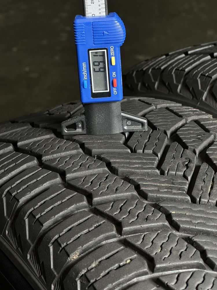 R16 215/65 преміальні зимові шини Michelin X-Ice