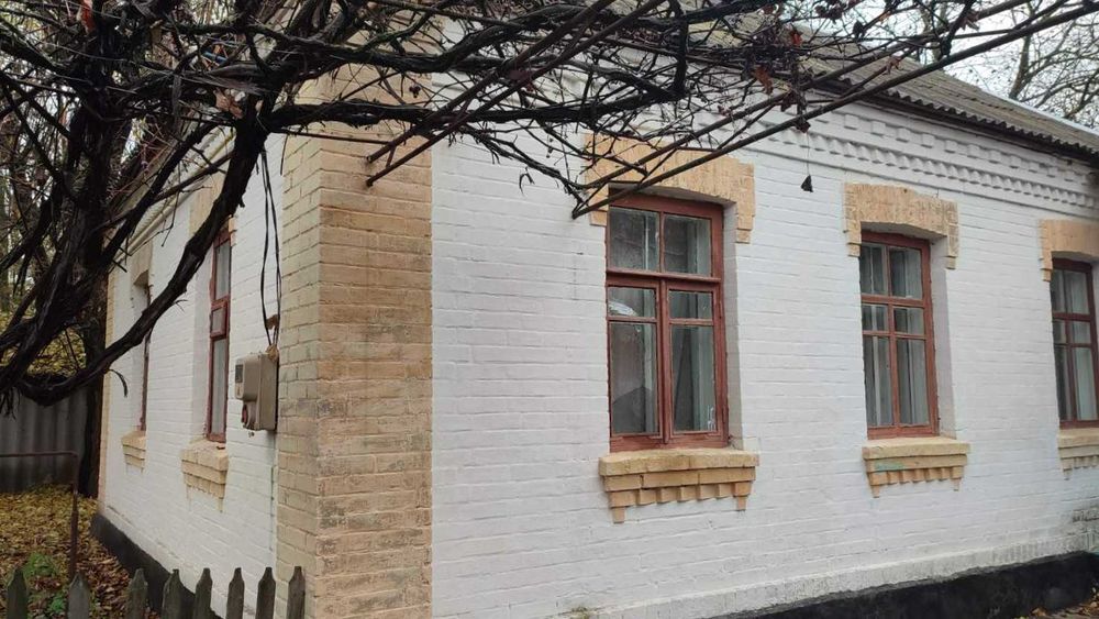 Продаж будинку 60м2, 4 кімнати, 43сотки. Власний вихід до річки.ID:201
