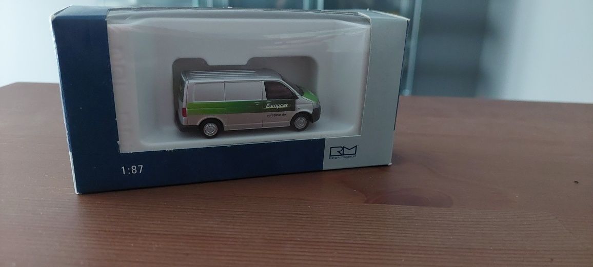 Model 1:87 Volkswagen Vw Transporter T5 Reitze