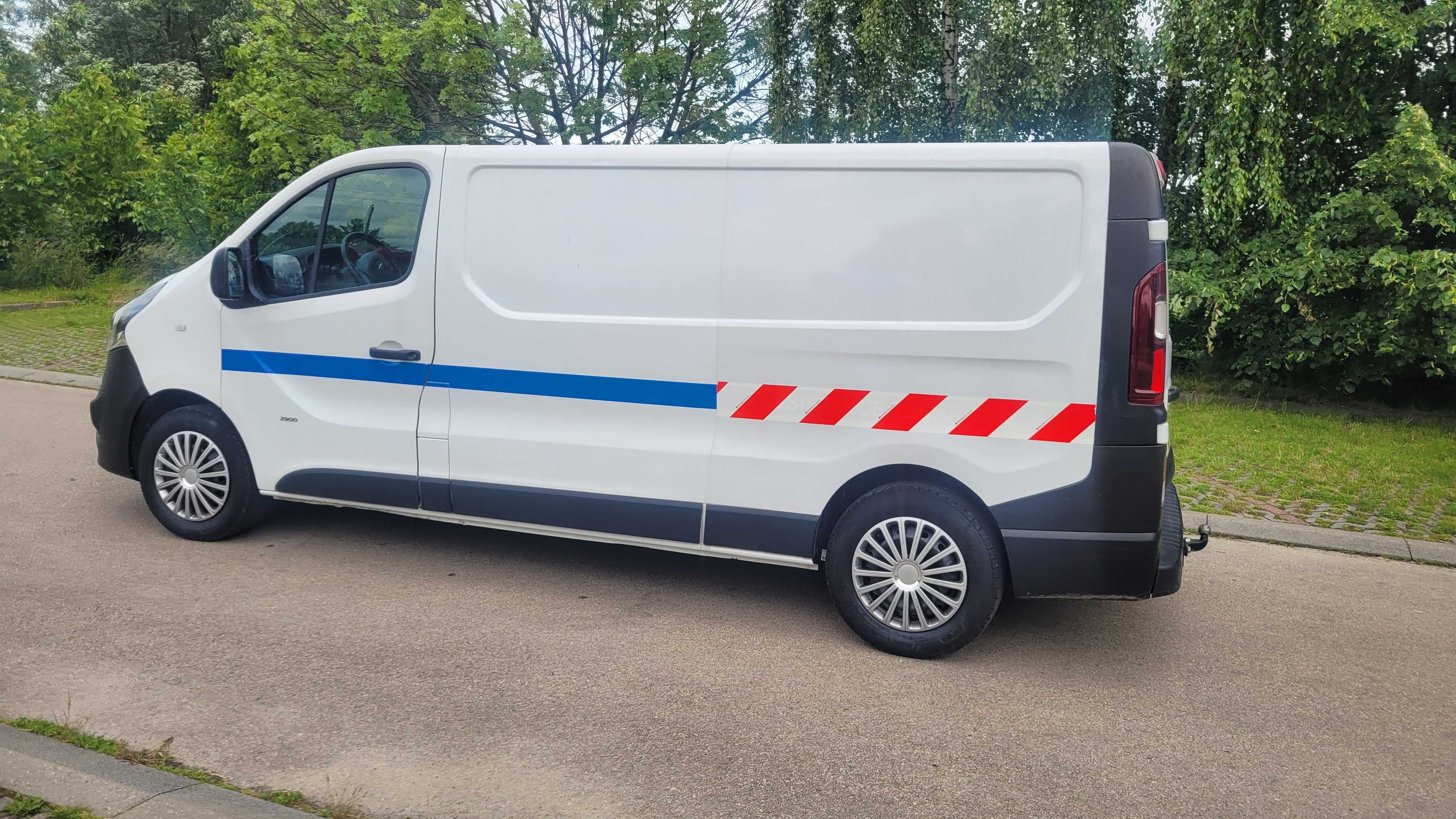Opel Vivaro 1.6 cdti długa wersja