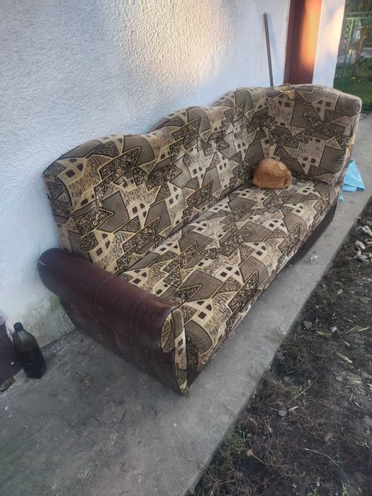 Продам диван стан задовільний