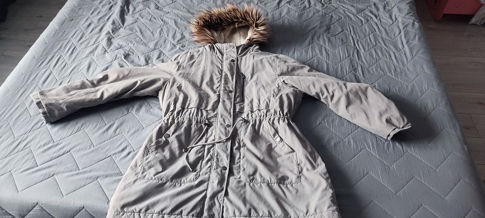 Куртка парка жіноча, на груди до 115